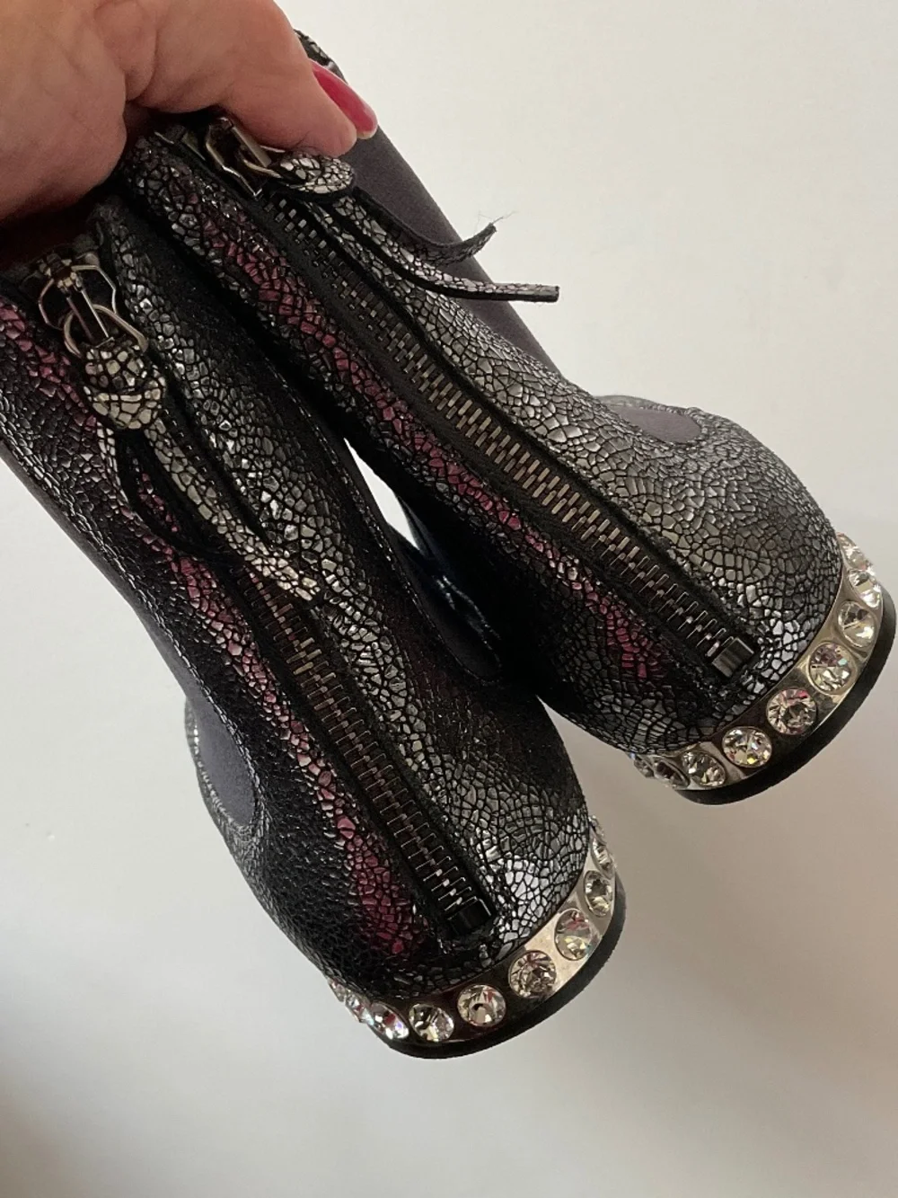 MIU MIU Crackled Silver Metallic Leather Crystal Heel Ankle Boots Sz EU 37